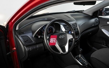 Hyundai Solaris II рестайлинг, 2011 год, 790 000 рублей, 10 фотография