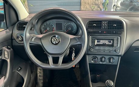 Volkswagen Polo VI (EU Market), 2016 год, 1 200 000 рублей, 24 фотография