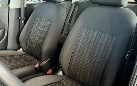Volkswagen Polo VI (EU Market), 2016 год, 1 200 000 рублей, 25 фотография