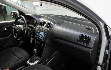 Volkswagen Polo VI (EU Market), 2016 год, 1 100 000 рублей, 9 фотография