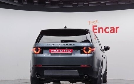 Land Rover Discovery Sport I рестайлинг, 2017 год, 1 941 000 рублей, 4 фотография