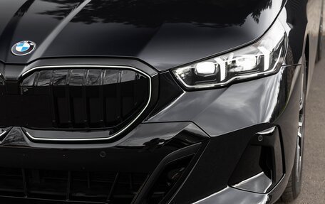 BMW 5 серия, 2025 год, 6 700 000 рублей, 3 фотография