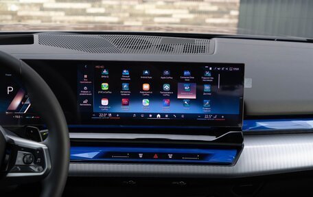 BMW 5 серия, 2025 год, 6 700 000 рублей, 17 фотография
