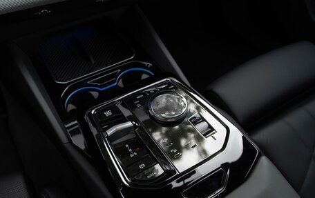 BMW 5 серия, 2025 год, 6 700 000 рублей, 28 фотография