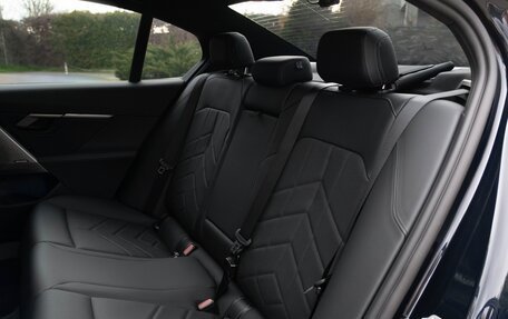 BMW 5 серия, 2025 год, 6 700 000 рублей, 35 фотография