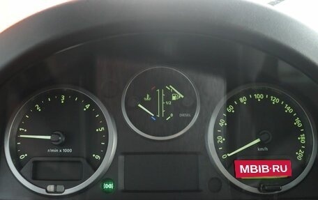 Land Rover Defender I, 2009 год, 2 599 000 рублей, 8 фотография
