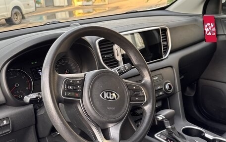 KIA Sportage IV рестайлинг, 2018 год, 1 990 000 рублей, 11 фотография