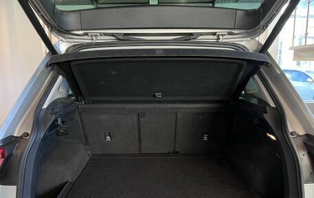 Volkswagen Tiguan II, 2018 год, 2 590 000 рублей, 18 фотография