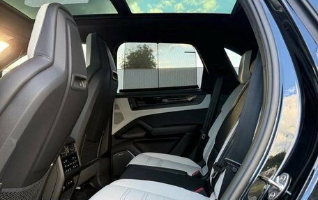Porsche Cayenne III, 2026 год, 24 690 000 рублей, 16 фотография