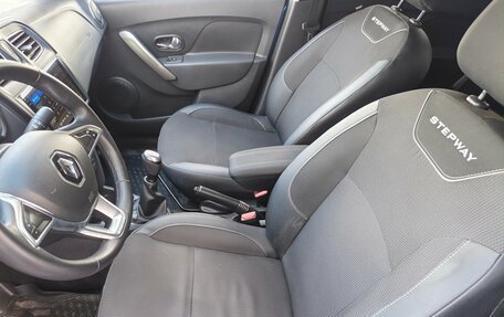 Renault Logan II, 2020 год, 1 190 000 рублей, 11 фотография