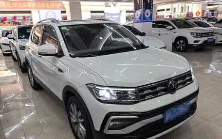 Volkswagen T-Cross I, 2021 год, 1 634 000 рублей, 1 фотография
