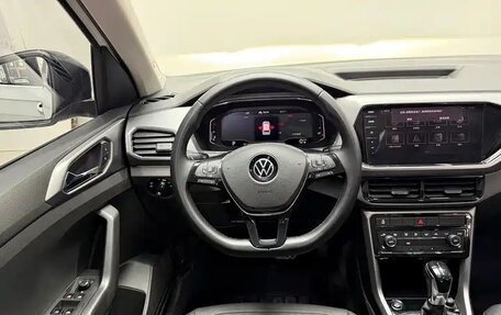 Volkswagen T-Cross I, 2023 год, 1 930 000 рублей, 12 фотография