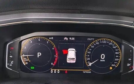 Volkswagen T-Cross I, 2021 год, 1 634 000 рублей, 11 фотография