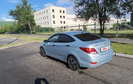 Hyundai Solaris II рестайлинг, 2012 год, 890 000 рублей, 5 фотография