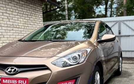 Hyundai i30 II рестайлинг, 2014 год, 1 190 000 рублей, 2 фотография