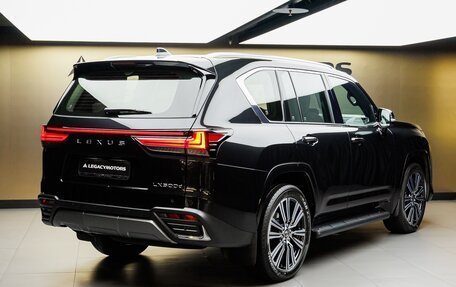 Lexus LX, 2026 год, 17 000 000 рублей, 3 фотография