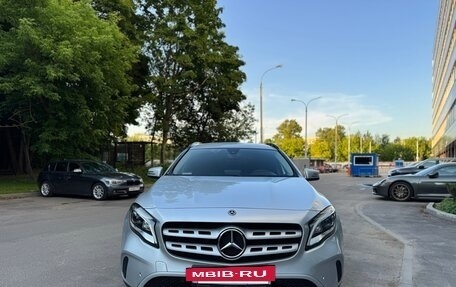 Mercedes-Benz GLA, 2019 год, 2 450 000 рублей, 2 фотография