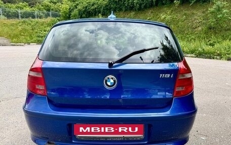 BMW 1 серия, 2007 год, 790 000 рублей, 24 фотография