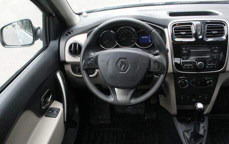 Renault Logan II, 2015 год, 849 000 рублей, 6 фотография