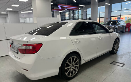 Toyota Camry, 2014 год, 1 700 000 рублей, 6 фотография