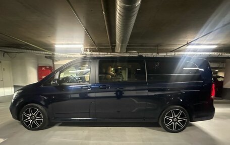 Mercedes-Benz V-Класс, 2019 год, 8 190 000 рублей, 2 фотография