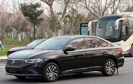Volkswagen Lavida, 2023 год, 1 205 000 рублей, 1 фотография