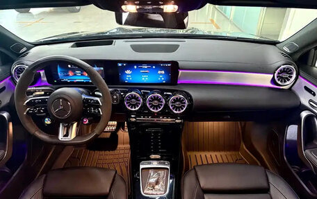 Mercedes-Benz A-Класс AMG, 2024 год, 5 444 000 рублей, 17 фотография