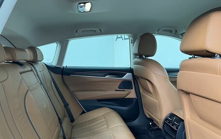 BMW 6 серия, 2019 год, 3 750 000 рублей, 11 фотография