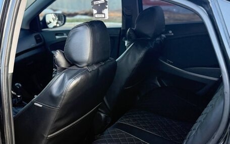 Hyundai Solaris II рестайлинг, 2014 год, 700 000 рублей, 8 фотография