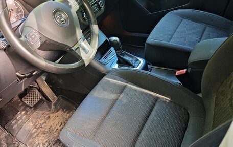 Volkswagen Tiguan I, 2011 год, 1 200 000 рублей, 3 фотография