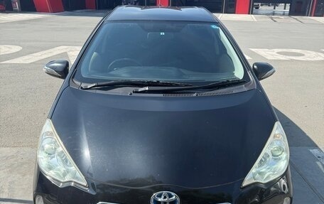 Toyota Aqua I, 2013 год, 680 000 рублей, 12 фотография
