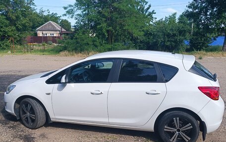 Opel Astra J, 2011 год, 790 000 рублей, 7 фотография