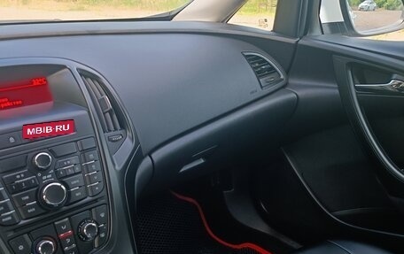 Opel Astra J, 2011 год, 790 000 рублей, 19 фотография