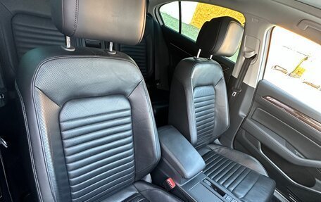 Volkswagen Passat B8 рестайлинг, 2017 год, 1 960 000 рублей, 13 фотография