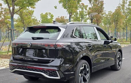 Volkswagen Tiguan, 2026 год, 4 379 010 рублей, 6 фотография