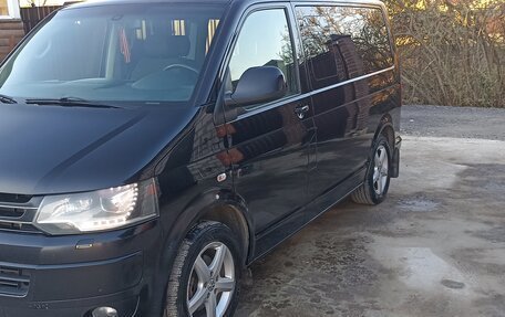 Volkswagen Multivan T5, 2013 год, 2 250 000 рублей, 4 фотография