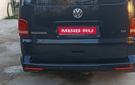 Volkswagen Multivan T5, 2013 год, 2 250 000 рублей, 2 фотография