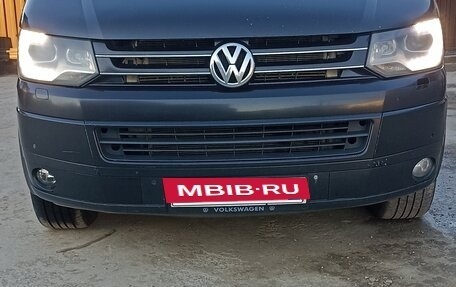 Volkswagen Multivan T5, 2013 год, 2 250 000 рублей, 18 фотография