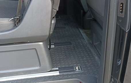 Volkswagen Multivan T5, 2013 год, 2 250 000 рублей, 22 фотография