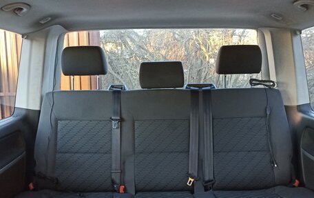 Volkswagen Multivan T5, 2013 год, 2 250 000 рублей, 34 фотография