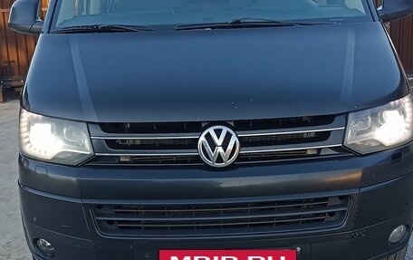 Volkswagen Multivan T5, 2013 год, 2 250 000 рублей, 30 фотография