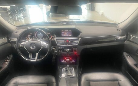 Mercedes-Benz E-Класс, 2009 год, 1 246 000 рублей, 21 фотография