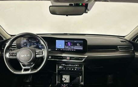 KIA K5, 2022 год, 2 680 000 рублей, 15 фотография