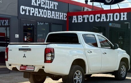 Mitsubishi L200 IV рестайлинг, 2021 год, 2 450 000 рублей, 12 фотография