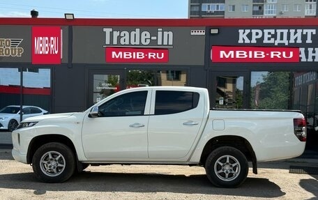 Mitsubishi L200 IV рестайлинг, 2021 год, 2 450 000 рублей, 7 фотография