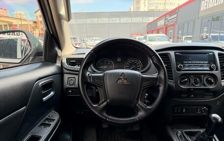 Mitsubishi L200 IV рестайлинг, 2021 год, 2 450 000 рублей, 22 фотография