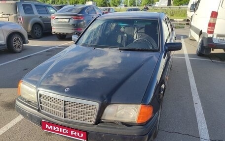 Mercedes-Benz C-Класс, 1995 год, 430 000 рублей, 1 фотография