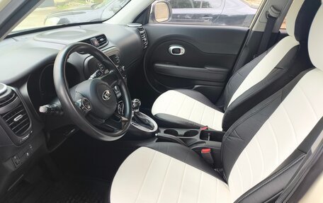 KIA Soul II рестайлинг, 2016 год, 950 000 рублей, 14 фотография