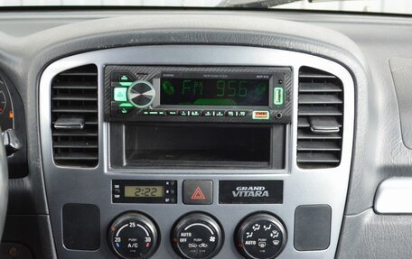 Suzuki Grand Vitara, 2003 год, 409 888 рублей, 8 фотография