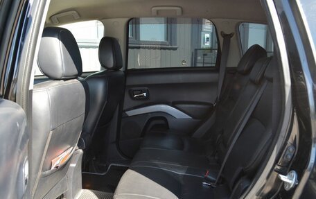 Mitsubishi Outlander III рестайлинг 3, 2007 год, 889 999 рублей, 15 фотография